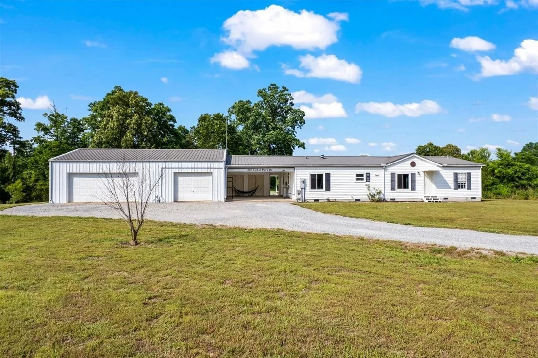 Photo of 289 Cedar Park Dr