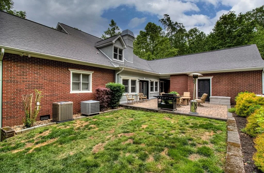 Photo of 987 Willard Way