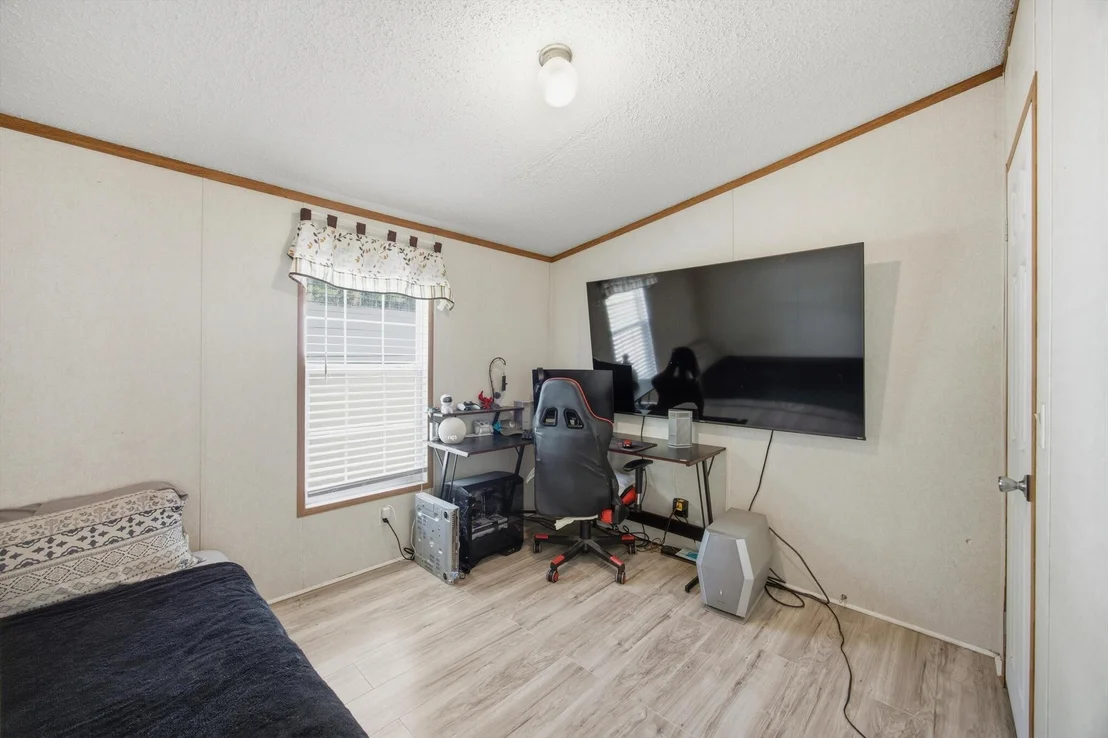 Photo of 312 Eaves Ferry Road