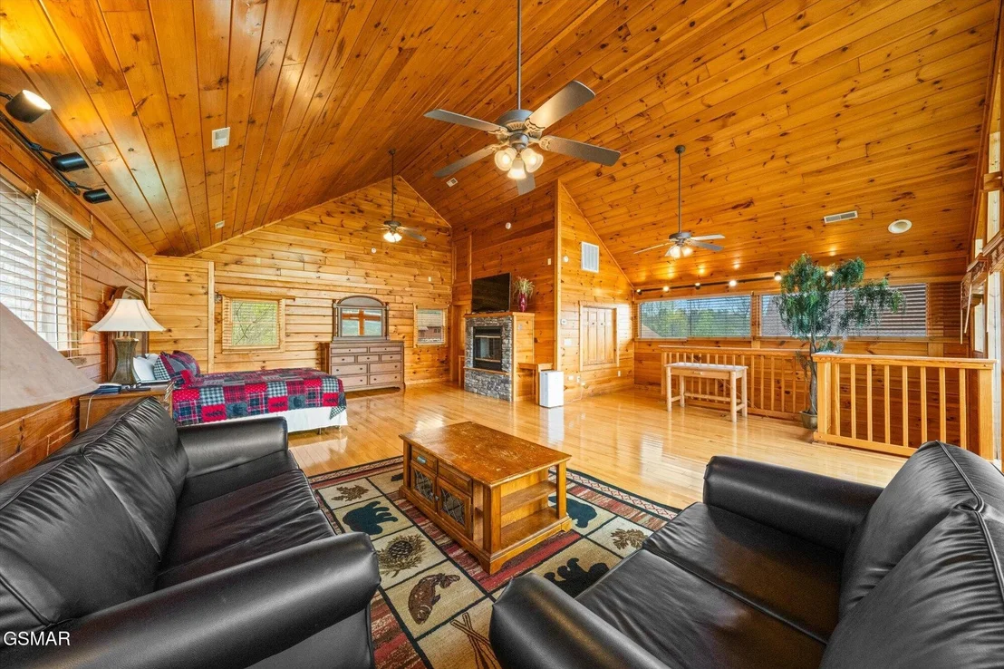 Photo of 2305 Rand Road