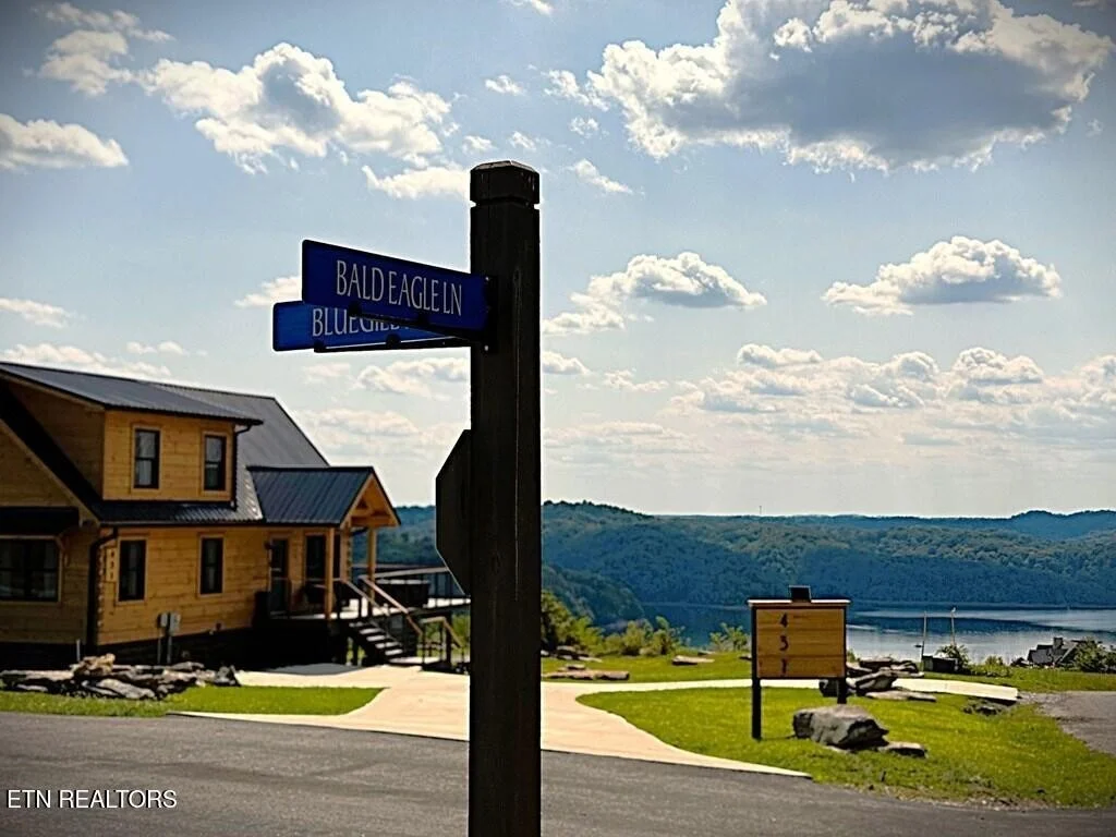 Photo of 41 Bald Eagle Rd