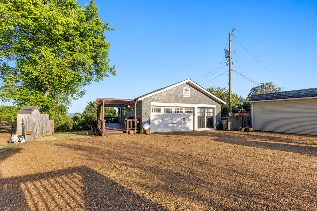Photo of 46 N Crest Road