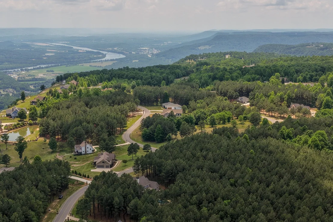 Photo of 2485 River Bluffs Drive