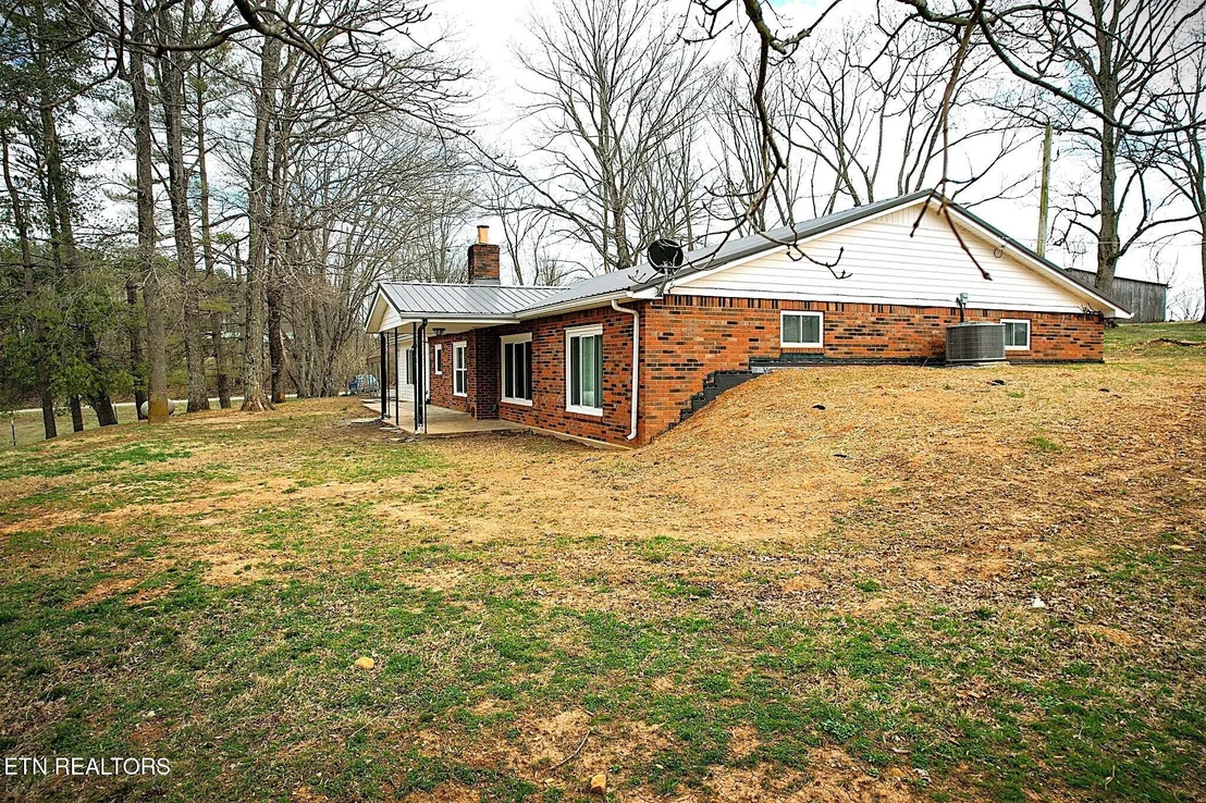Photo of 1152 Dogwalk Rd