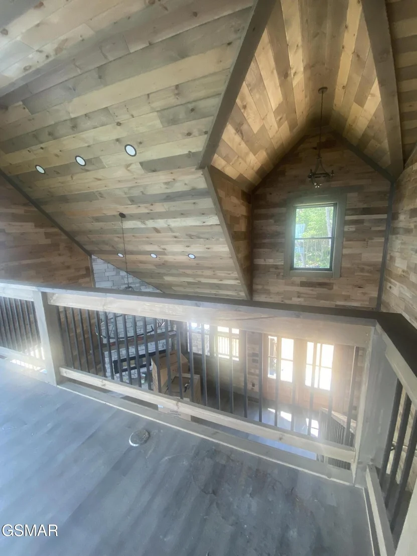 Photo of 2129 Ross Way