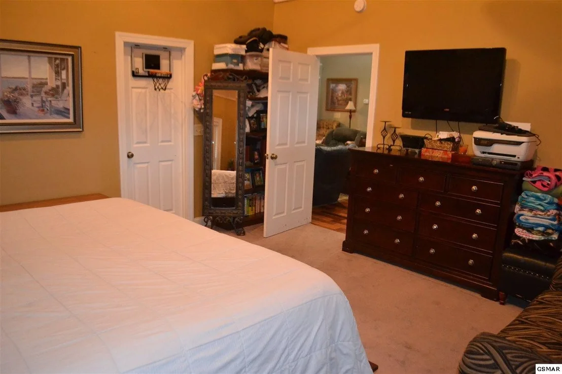 Photo of 1142 Denton Road