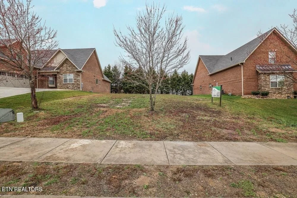 Photo of 1568 Tsuga Drive