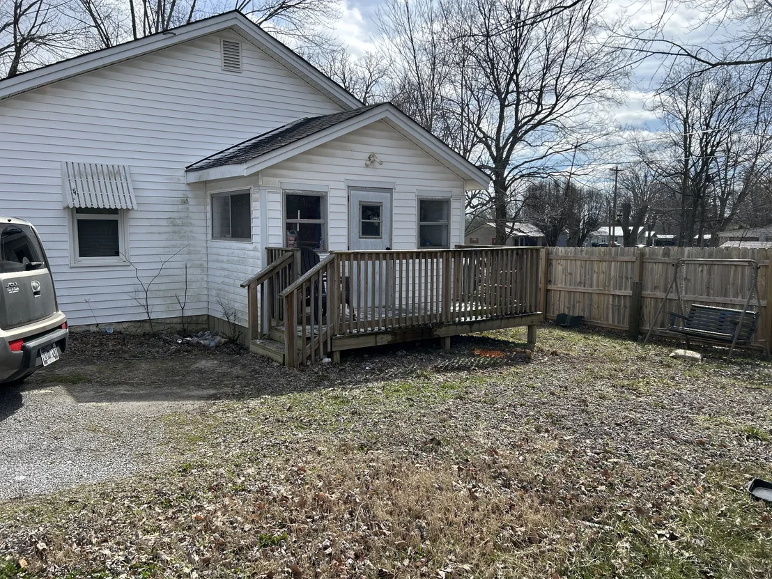 Photo of 105 Shannon Ln