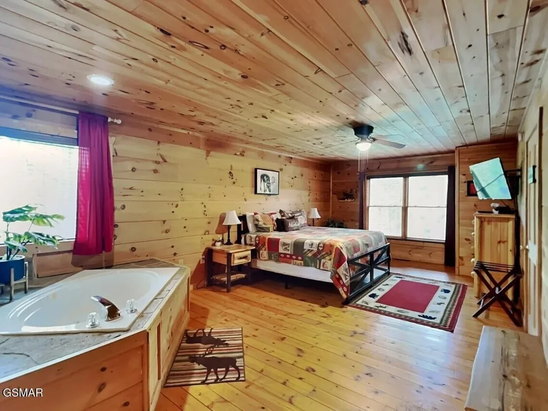 Photo of 2306 Pine Circle