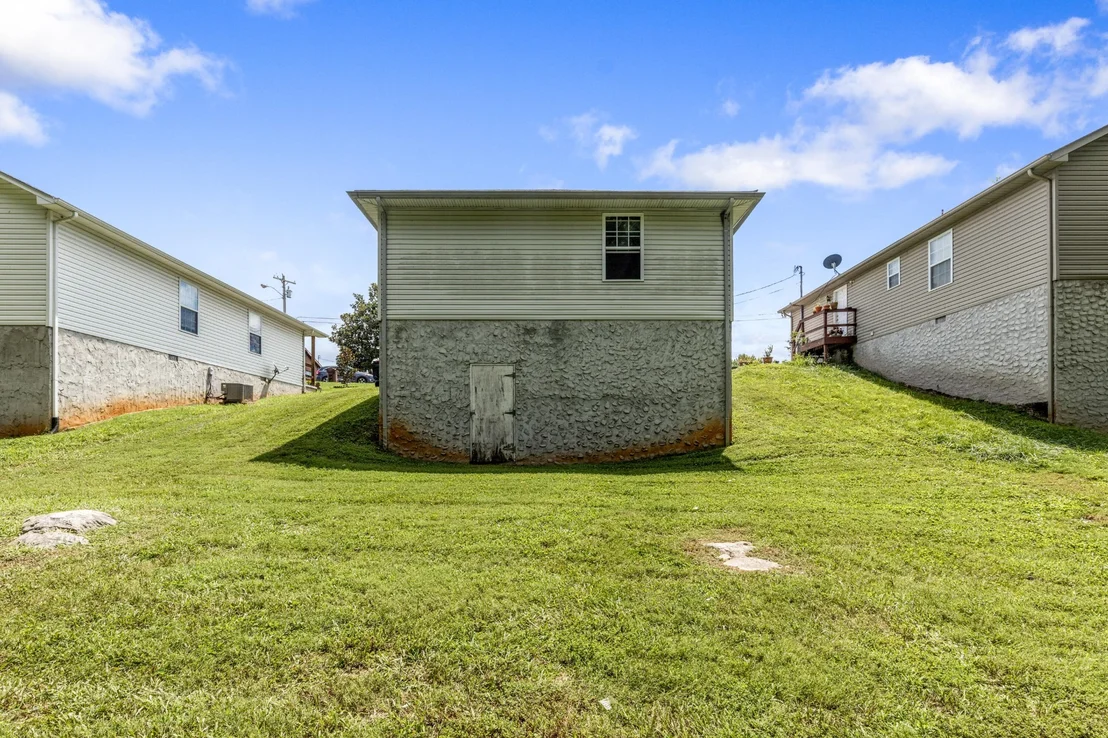 Photo of 232 W Edison Street