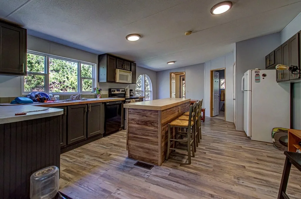 Photo of 2035 Mountain Spring Way