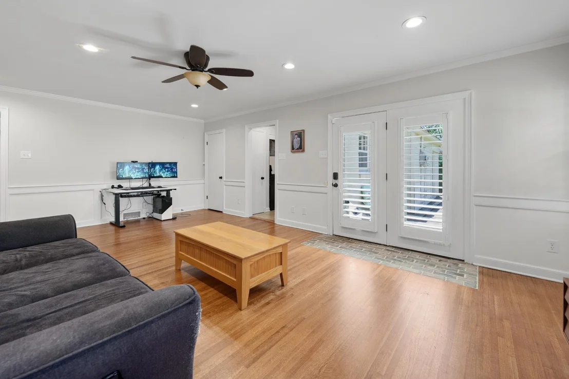 Photo of 311 AVON RD