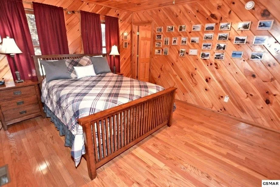 Photo of 2770 Overholt Trail
