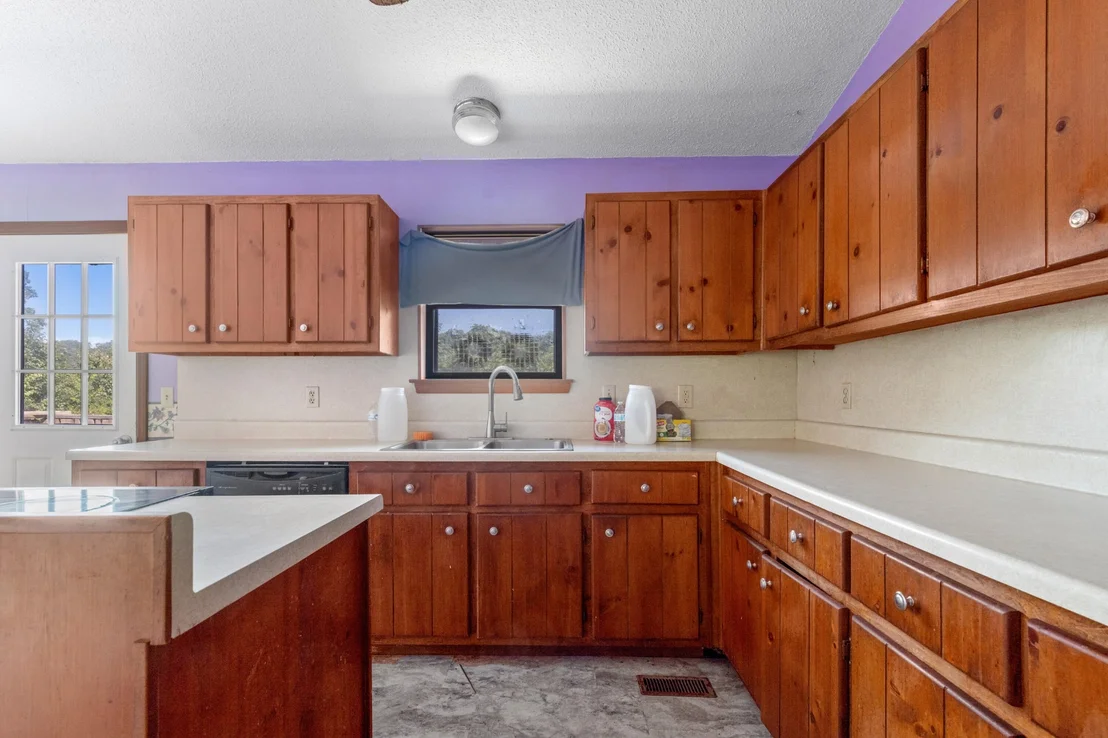 Photo of 605 Clearview Drive