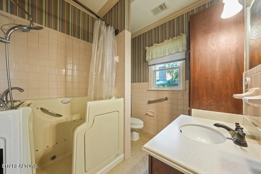 Photo of 1210 Briar Lea