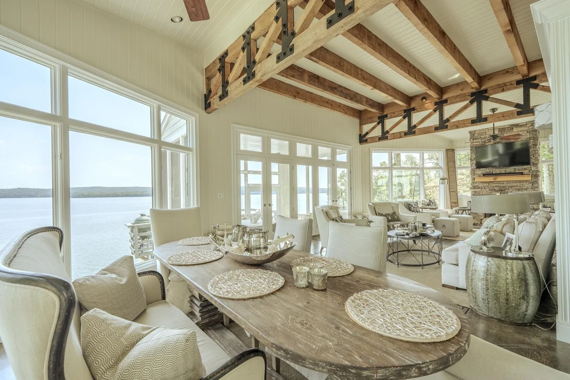 Photo of 199 LAKESHORE LN