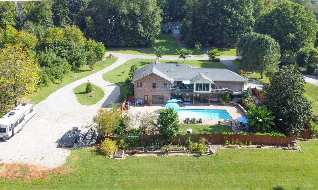 Photo of 354 Fallen Oak Circle