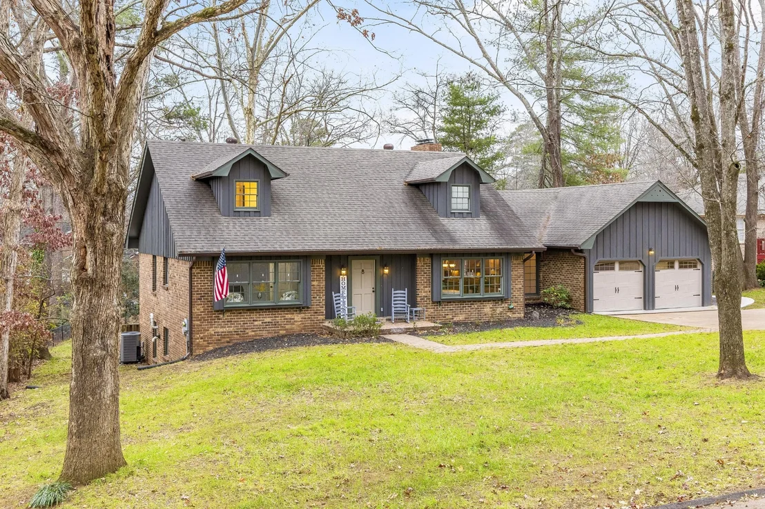 Photo of 3510 Edgewood Circle NW