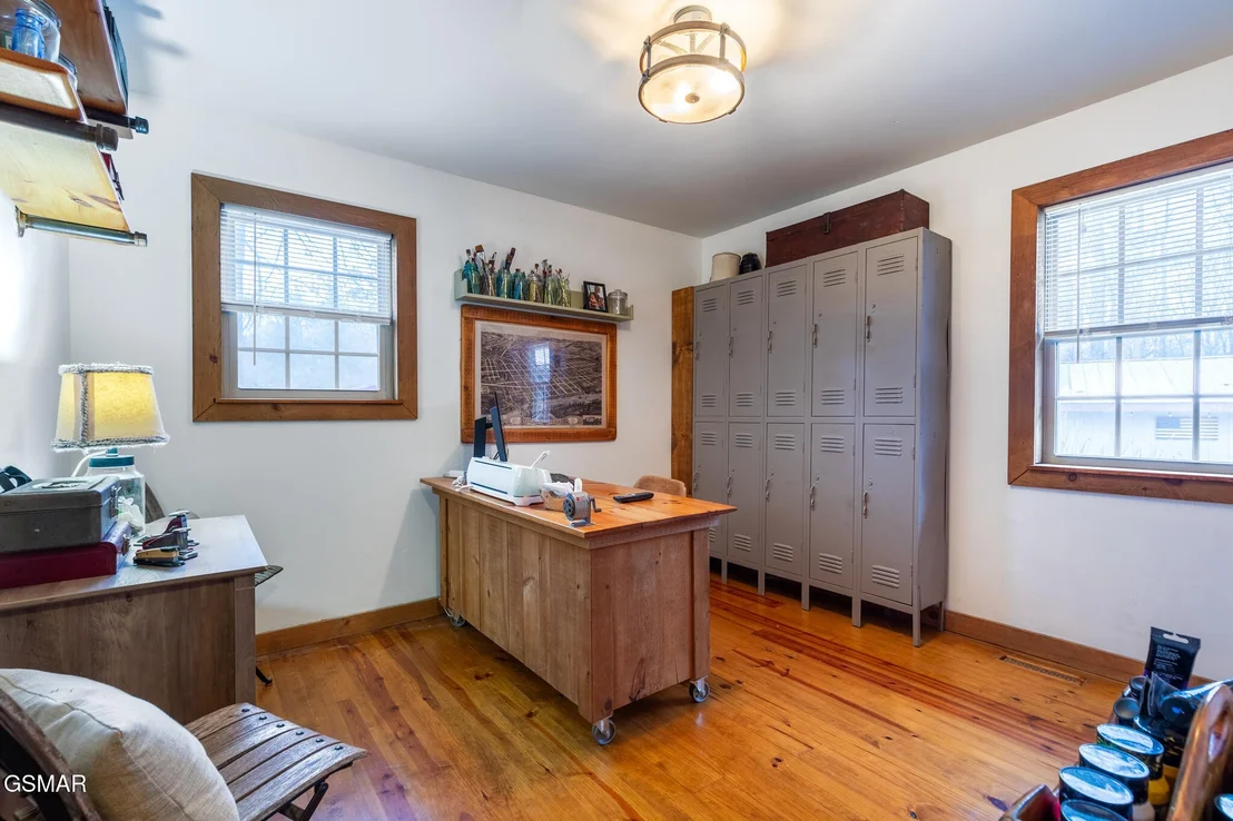 Photo of 818 Reagan Circle