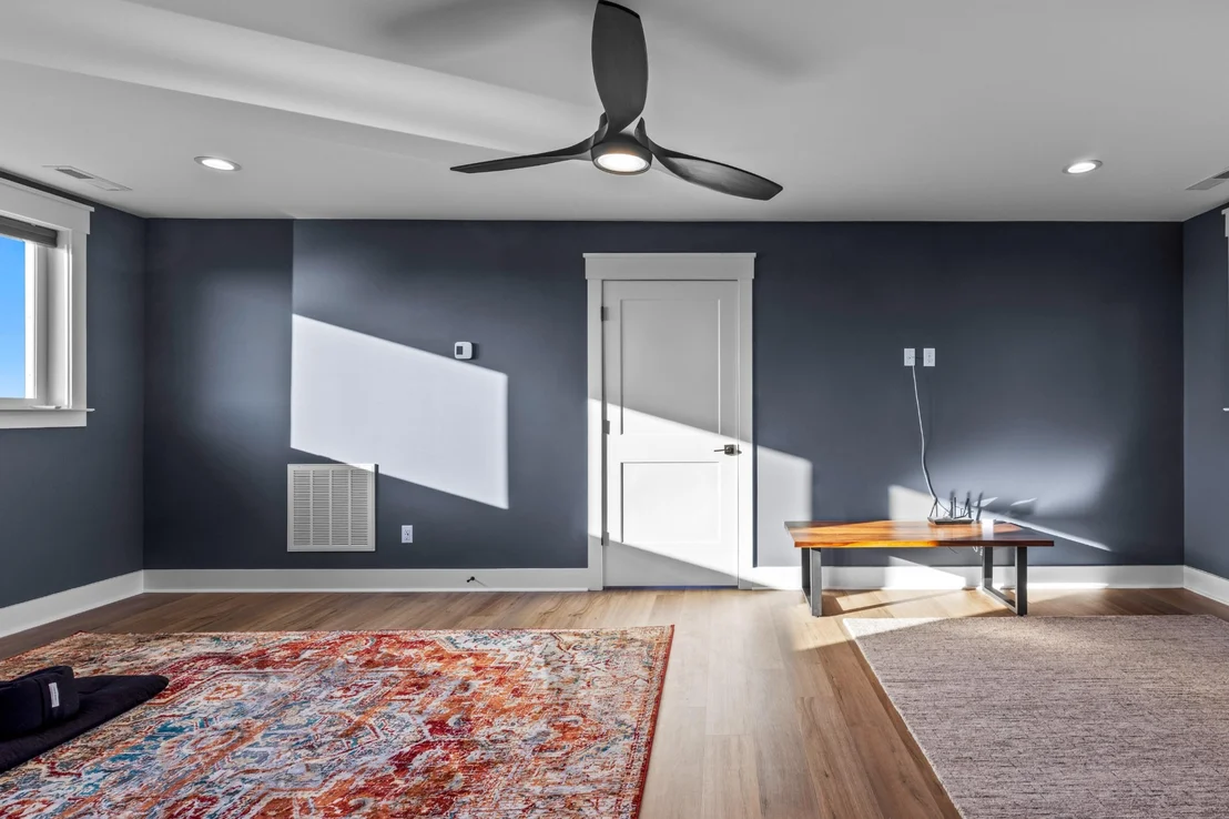 Photo of 925 Sunset Circle