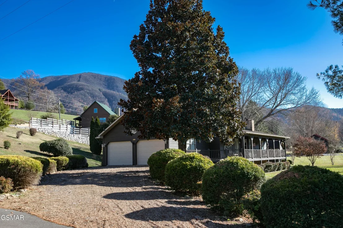 Photo of 3550 Sugar Tree Drive