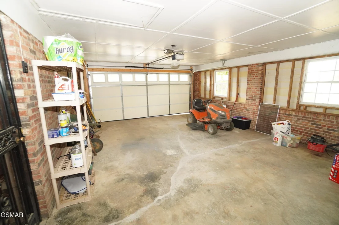 Photo of 564 Whippoorwill Drive