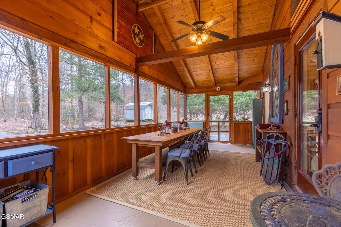 Photo of 818 Reagan Circle
