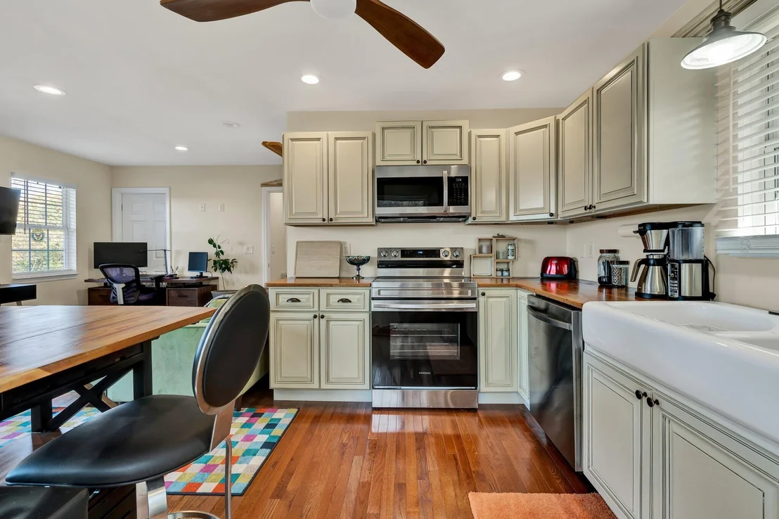 Photo of 7047 Luther Trail
