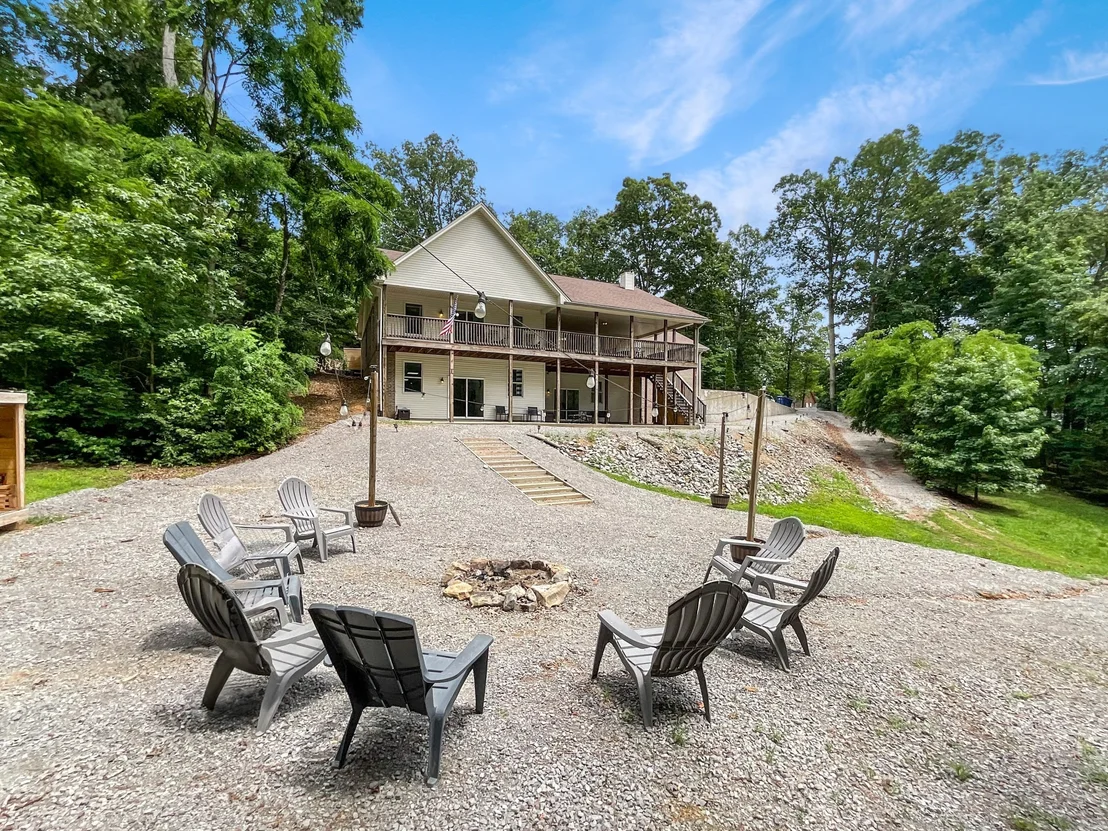 Photo of 73 Mingo Dr