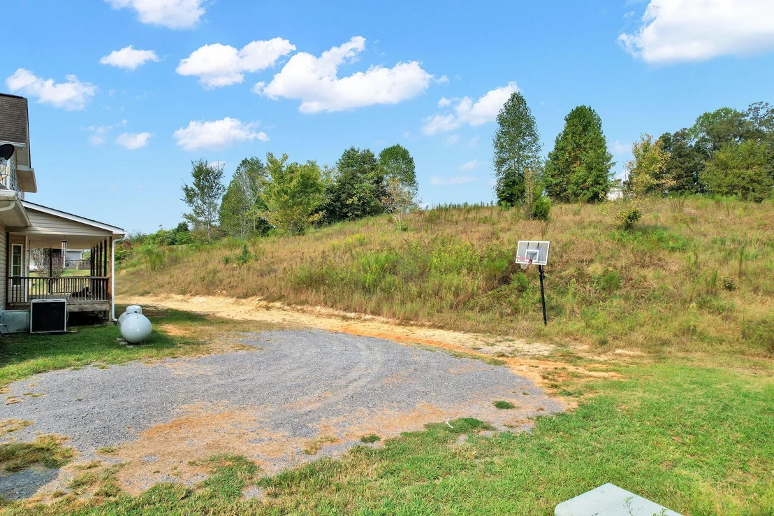 Photo of 6873 Sam Smith Road