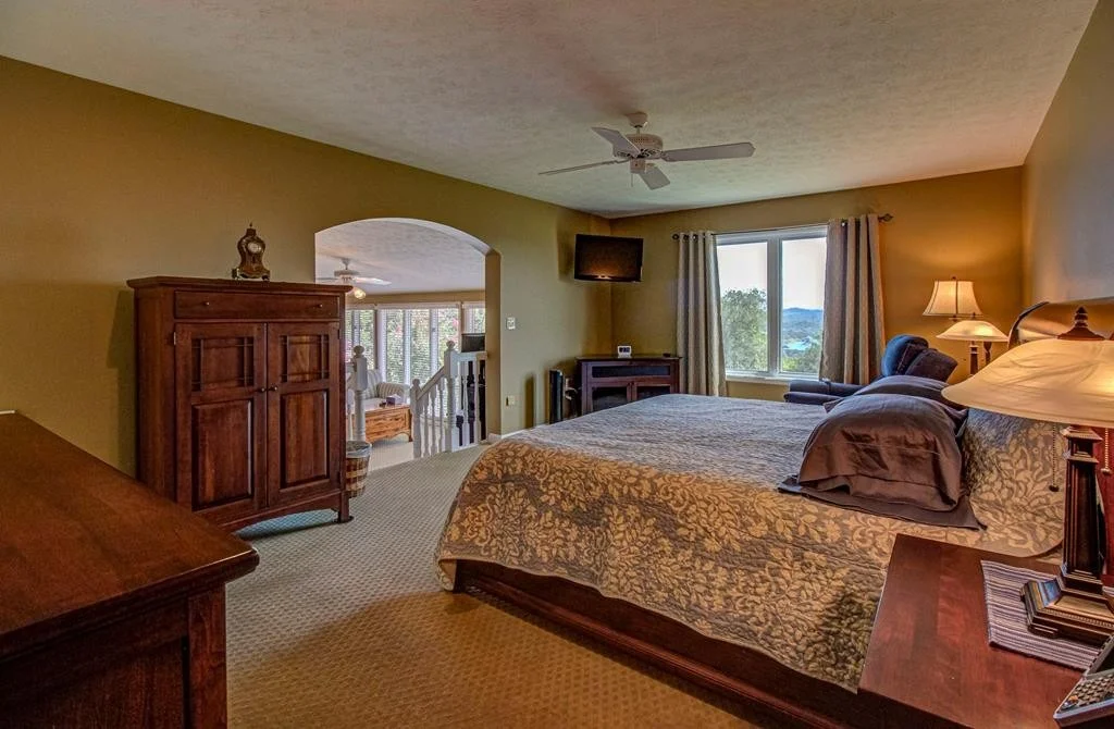 Photo of 351 Grandview Drive