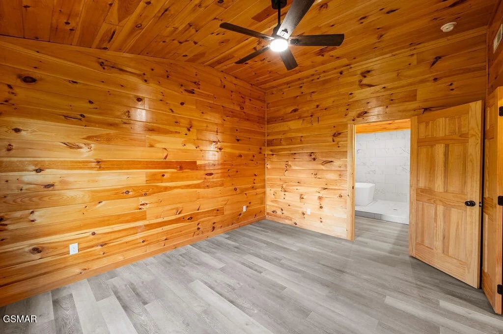 Photo of 4183 Chamberlain Lane