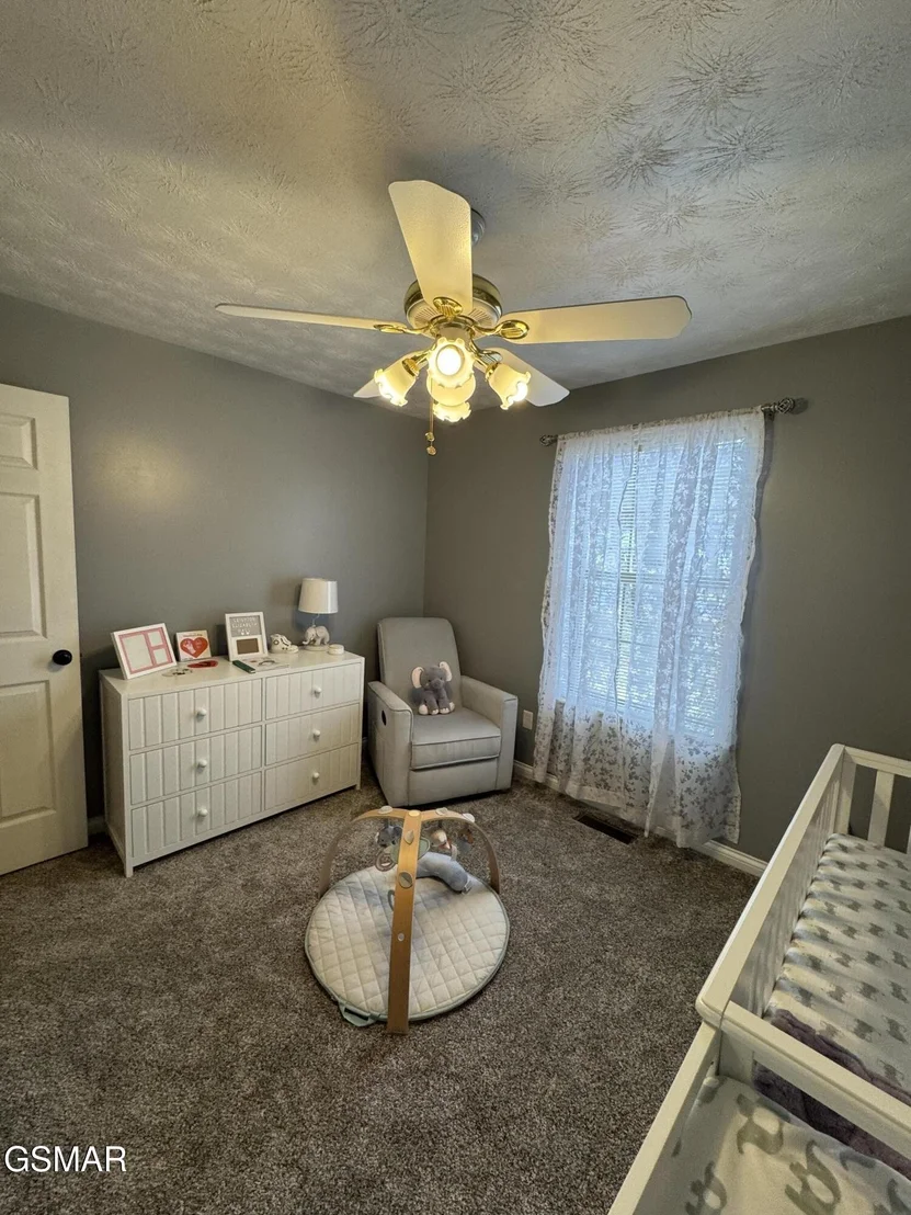 Photo of 628 Broadview Drive