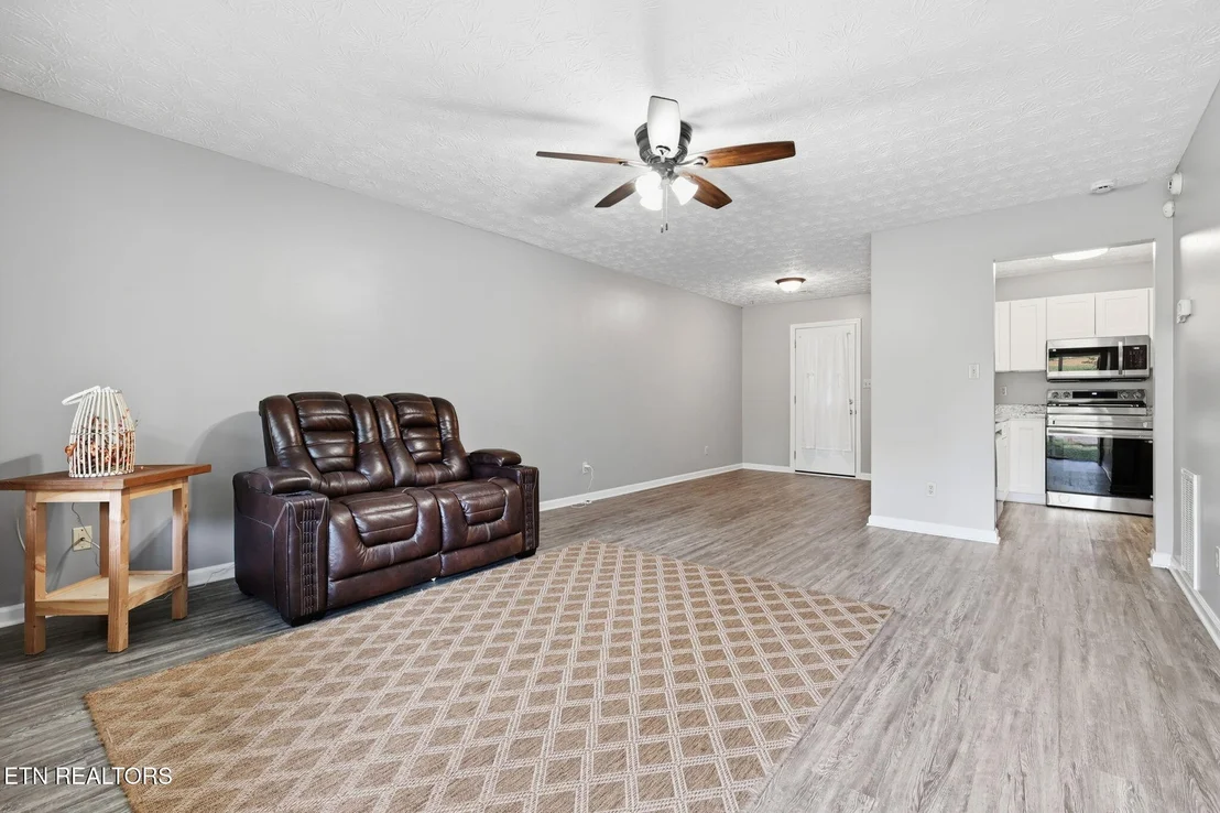Photo of 5516 W Emory Rd
