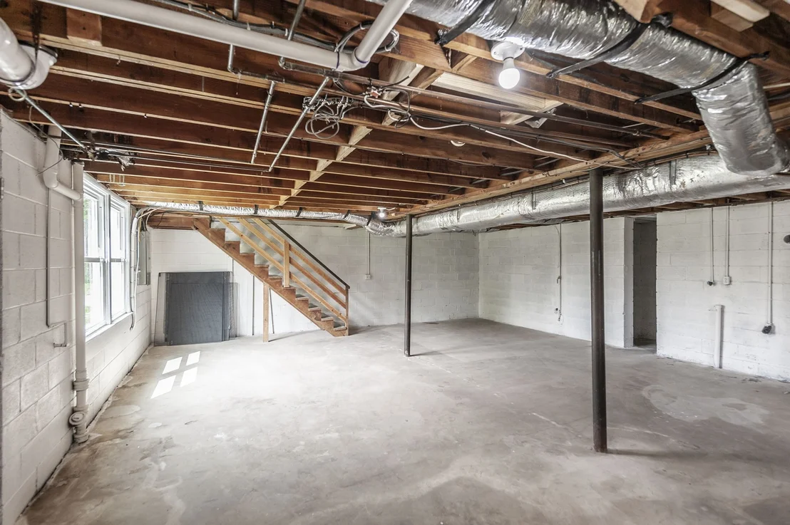 Photo of 709 Perry Dr