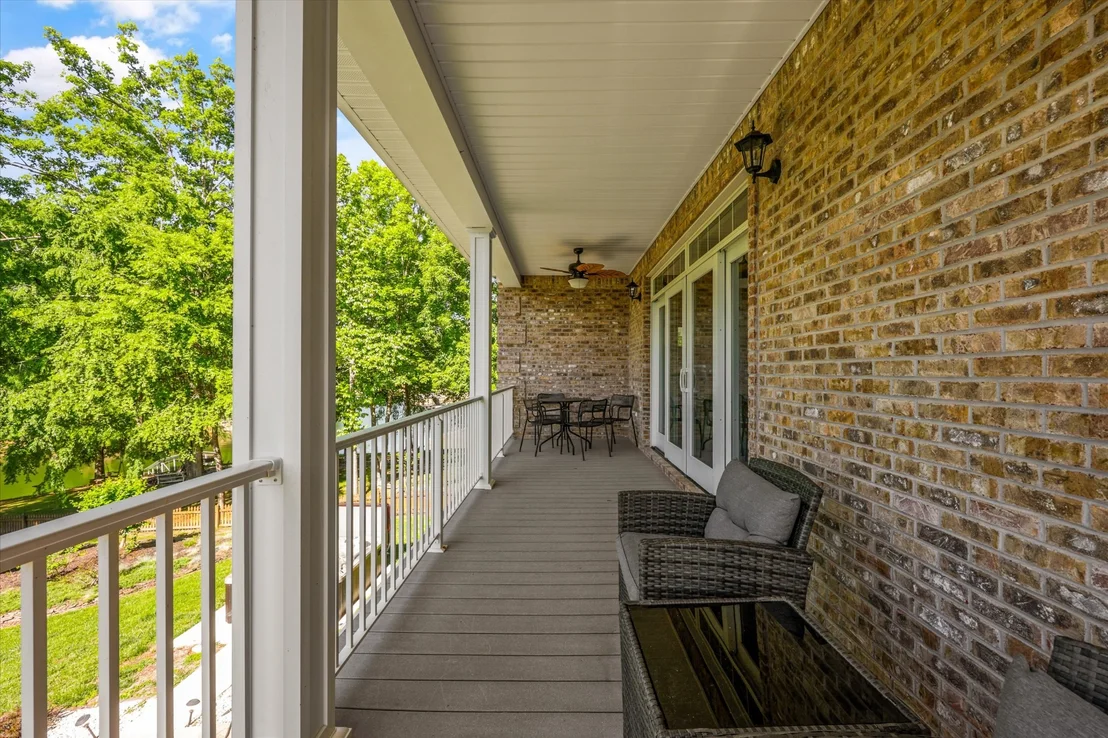 Photo of 2177 Riverview Dr