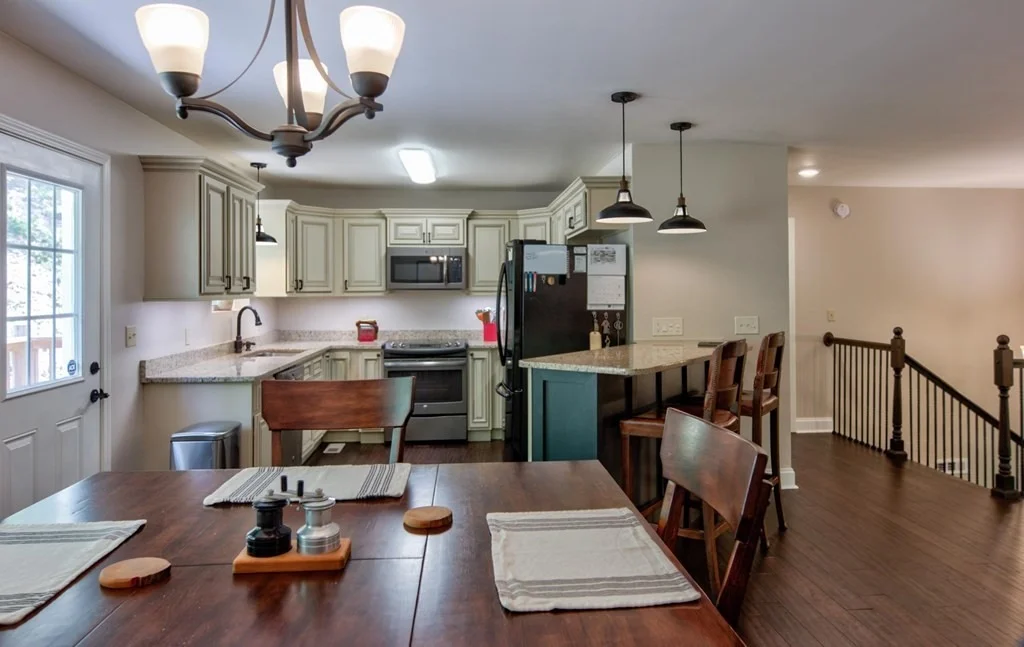 Photo of 3325 Mr Marshall Drive
