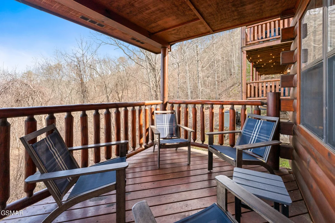Photo of 1549 Bears Den Way