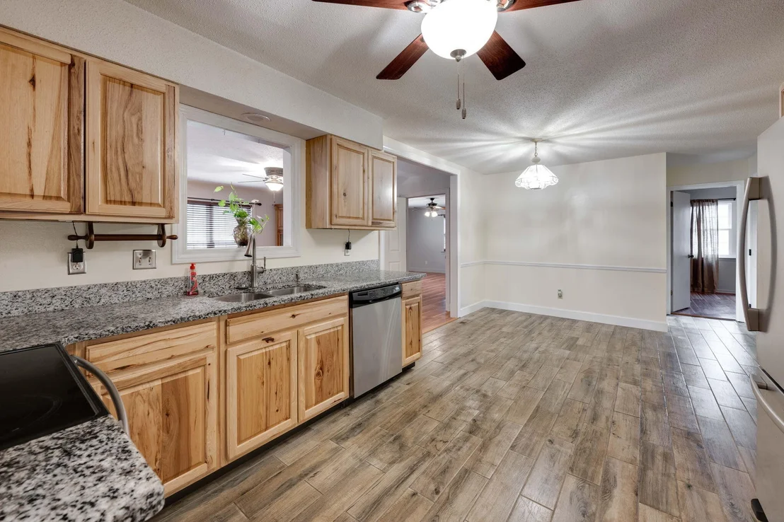 Photo of 102 Hobbs Ridge Road