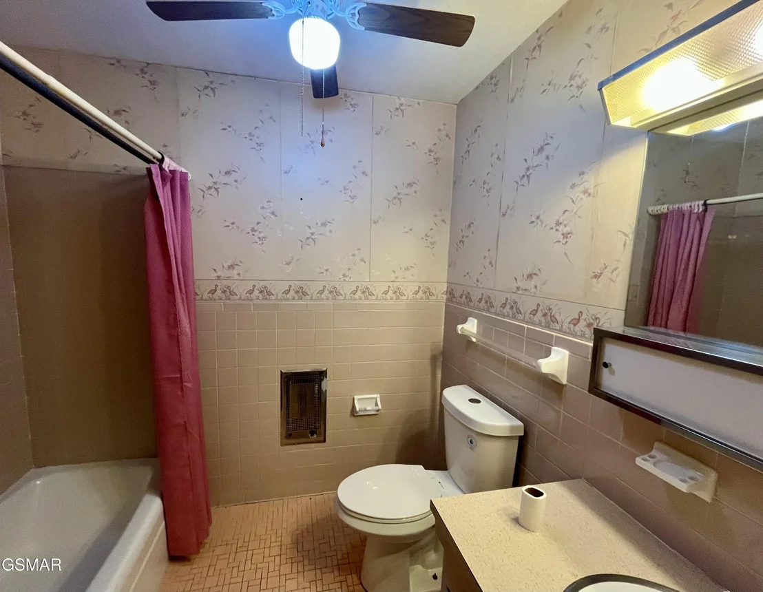 Photo of 827 Murphy Road