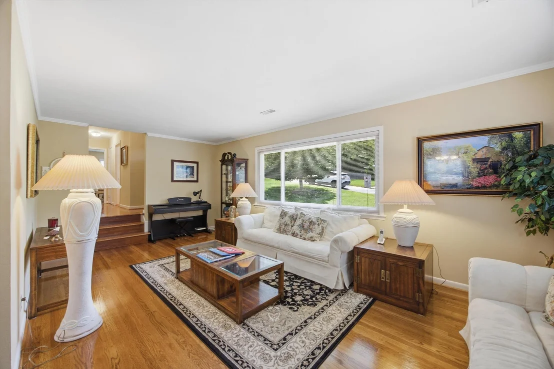 Photo of 601 Highview Circle