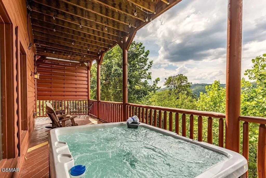 Photo of 2512 Laurel Point Way