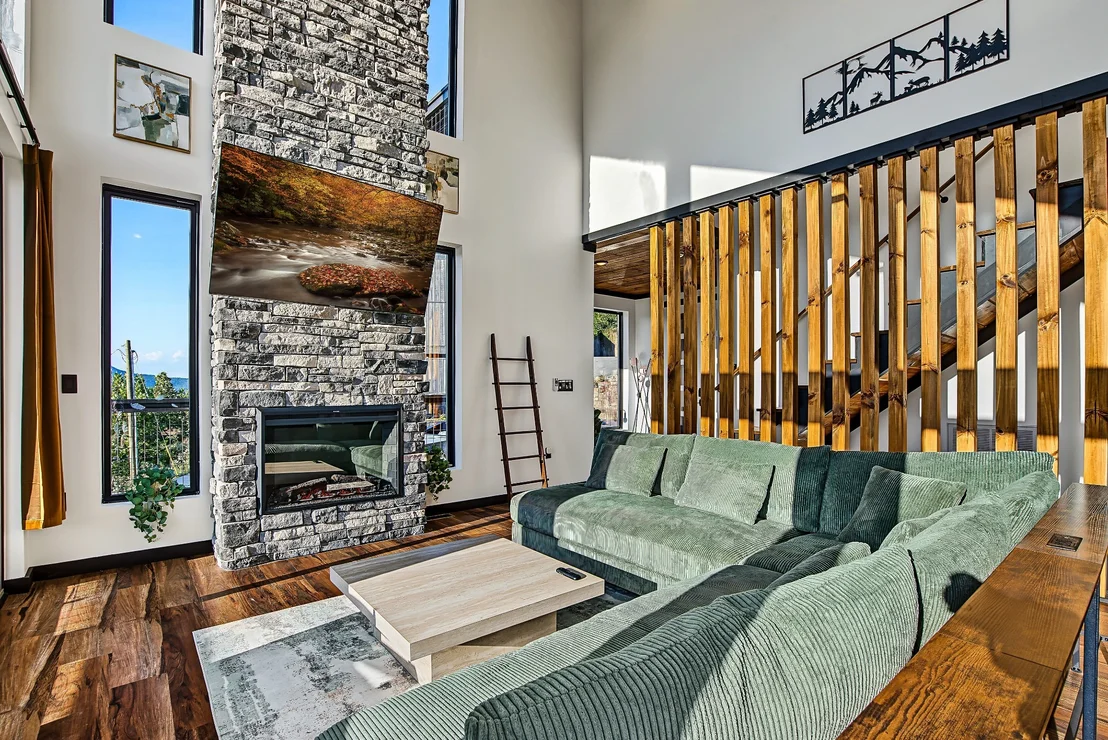 Photo of 2343 Headrick Lead