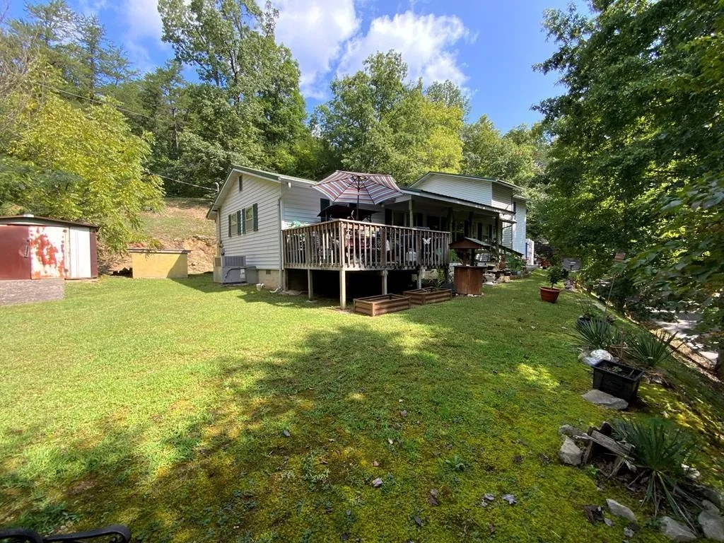 Photo of 635 Cedar Road