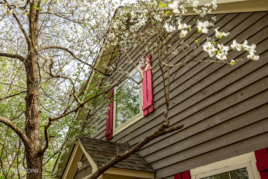 Photo of 516 Clearwater Circle