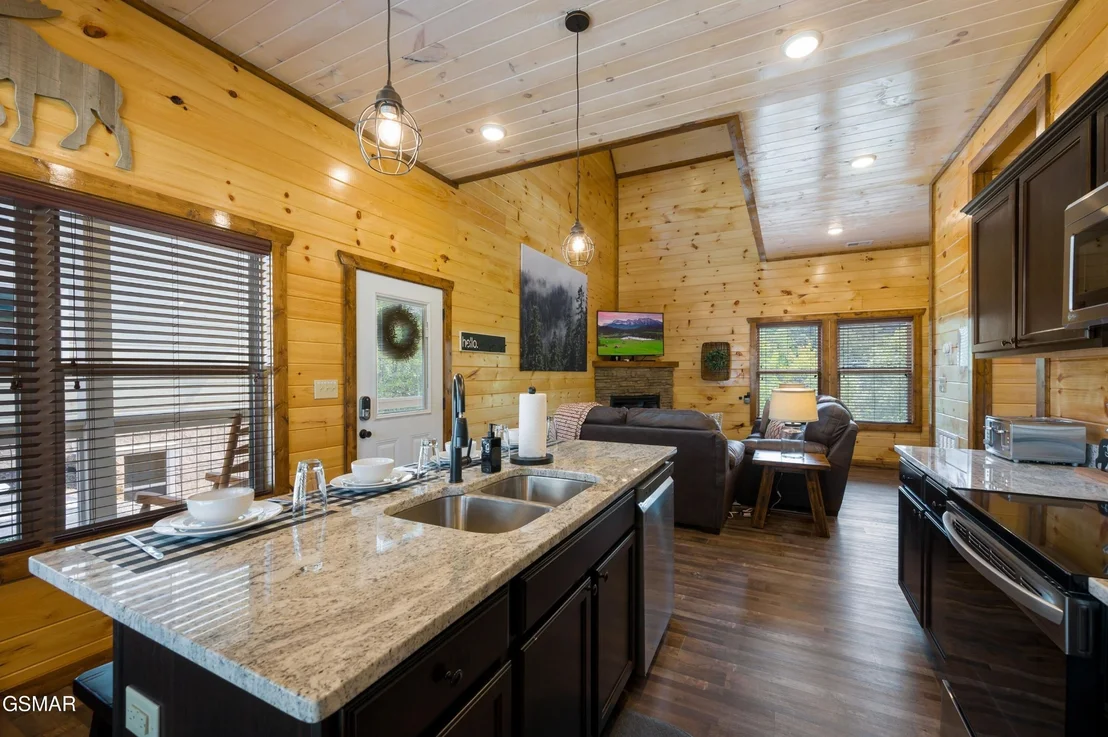 Photo of 916 Osprey Way