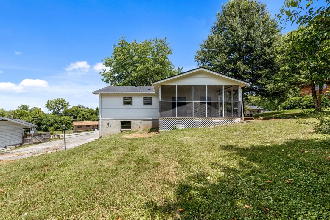 Photo of 9612 Brewer Drive
