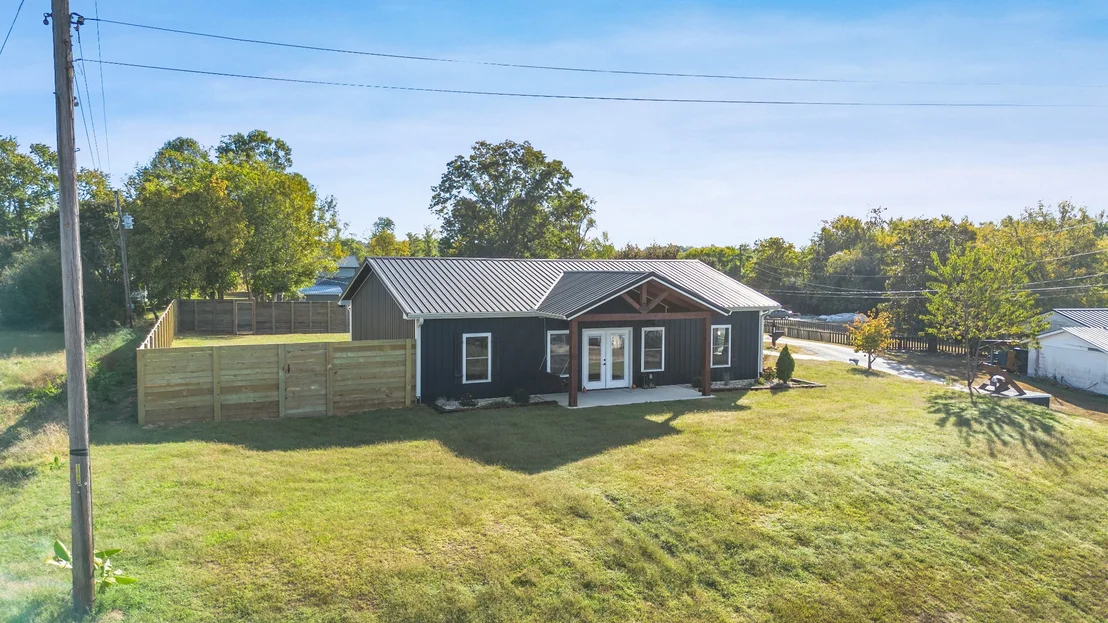 Photo of 448 Duncan Cir