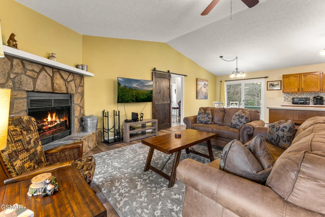 Photo of 3401 Barber Way