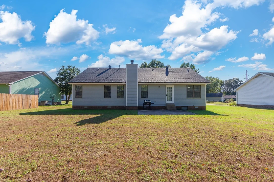 Photo of 227 Buttonwood Dr